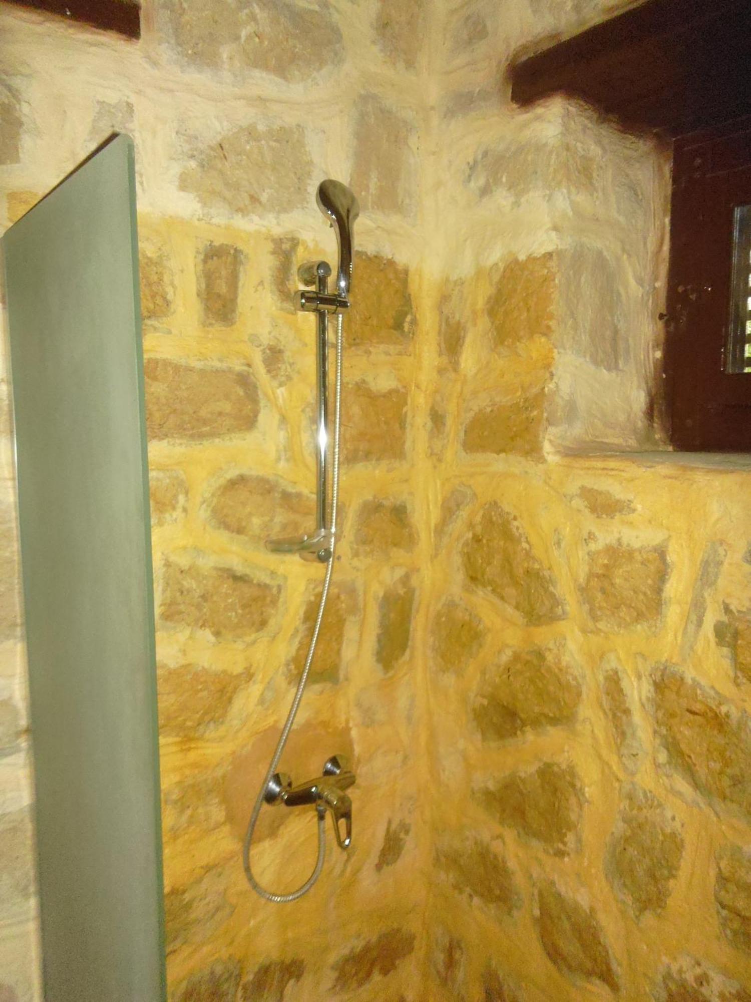 Aliyah Eco-Lodge Bawati Quarto foto